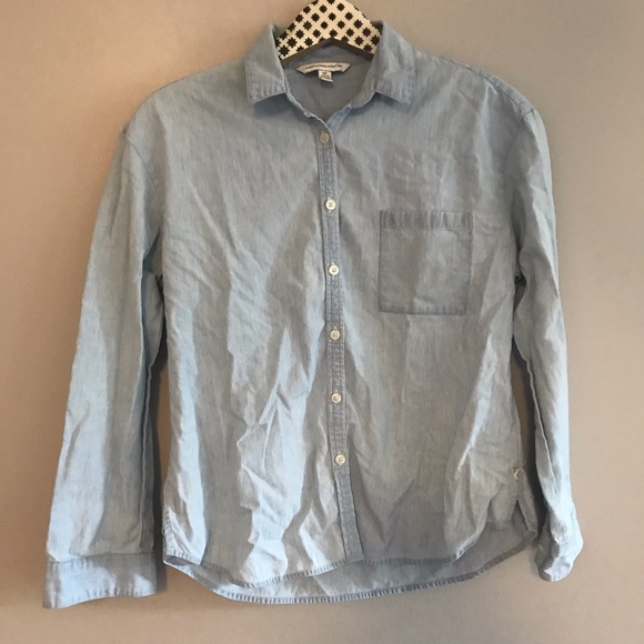 American Eagle Outfitters Tops - American Eagle Chambray Button Down Shirt